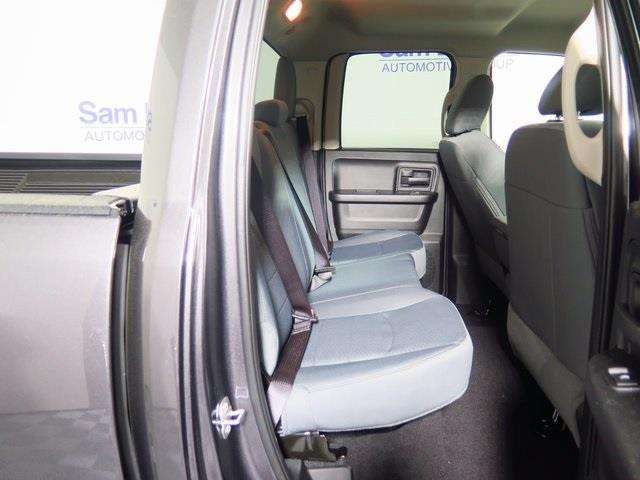 2017 RAM Ram Pickup 1500 4x4 Express 4dr Quad Cab 6.3 ft. SB Pickup